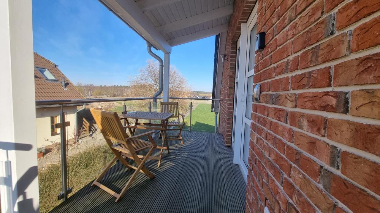 Ferienwohnung Ruegen 1, Alt Reddevitz 108, Insel Ruegen, Mit Kamin Middelhagen Exterior photo